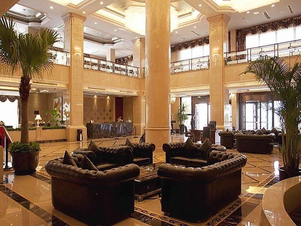 Friend Hotel Shanghai Interior photo