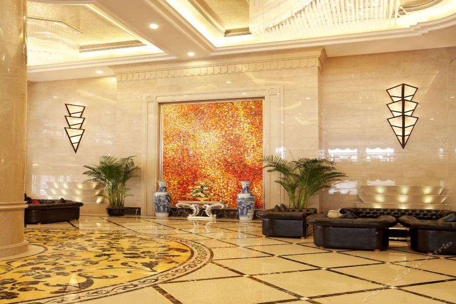 Friend Hotel Shanghai Exterior photo